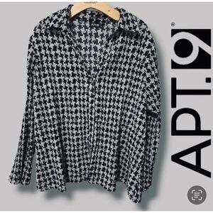 APT.9  Stylish black and white longs sleeve Blouse